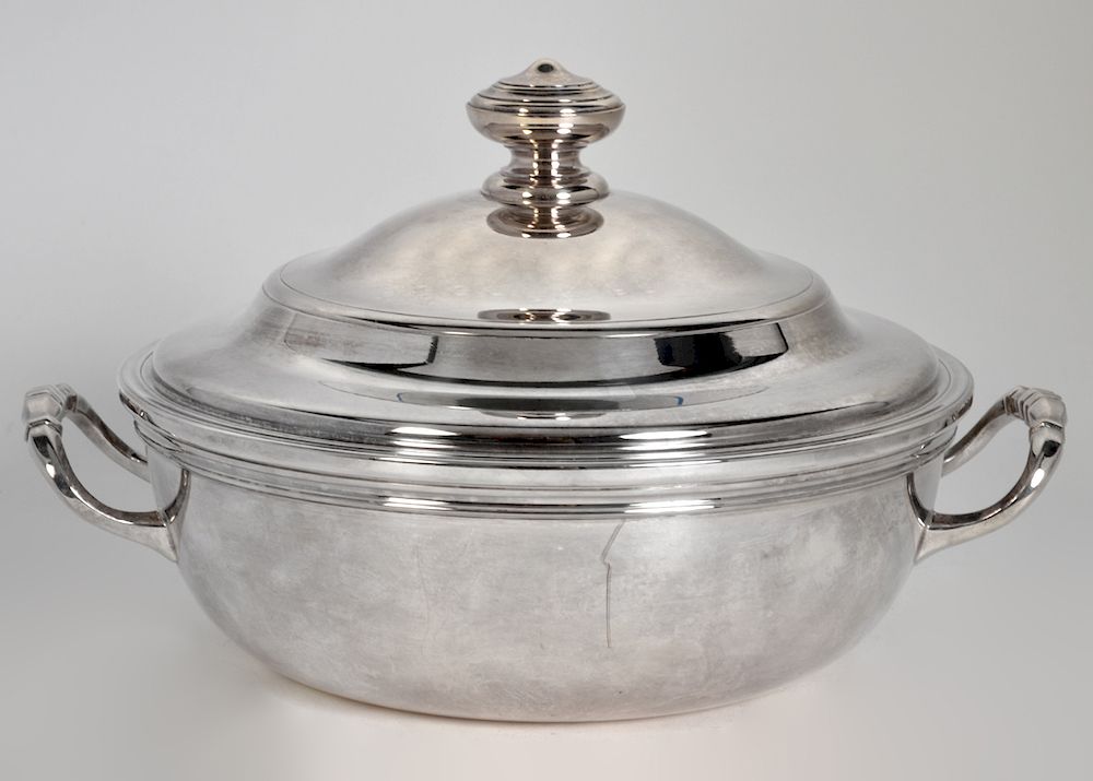 Appraisal: Christofle Silverplate 'Albi' Soup Tureen W Lid Christofle 'Albi' soup