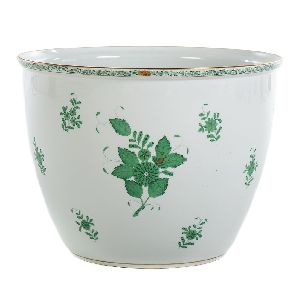 Appraisal: Large Herend Porcelain Planter In the Green Chinese Bouquet Pattern