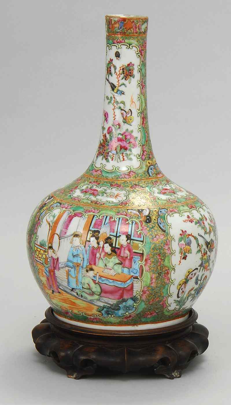 Appraisal: CHINESE EXPORT ROSE MANDARIN PORCELAIN BOTTLE VASECirca On wooden stand