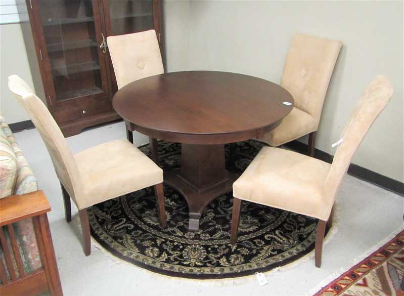 Appraisal: ROUND PEDESTAL DINING TABLE AND FOUR CHAIRS Bermex International Inc