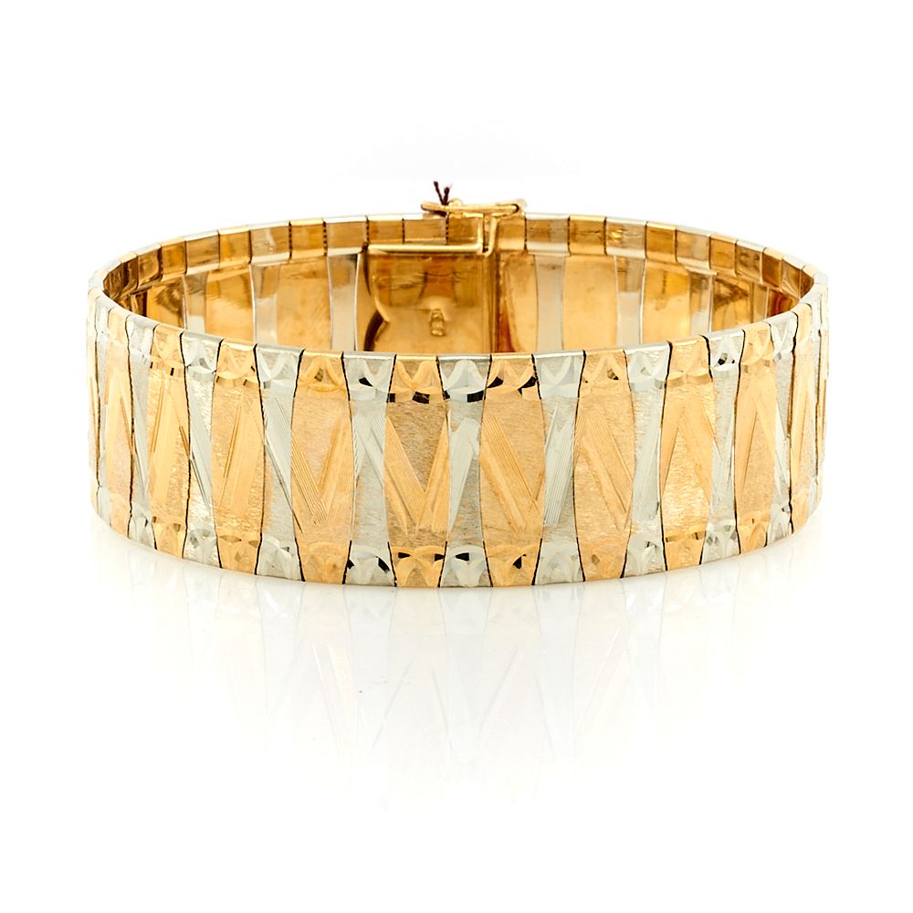 Appraisal: k White yellow gold bracelet g k White and yellow