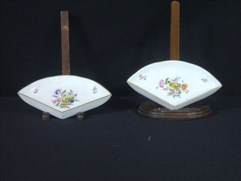 Appraisal: PAIR OF HEREND FAN-SHAPED DISHES Each dish enameled with a