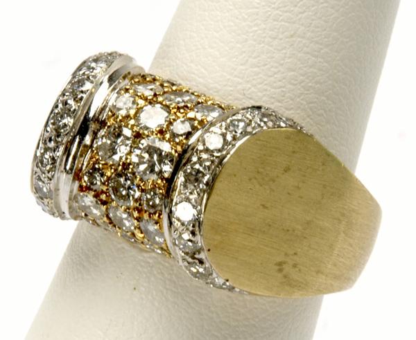 Appraisal: DIAMOND AND GOLD COCKTAIL RING k yg arched form set