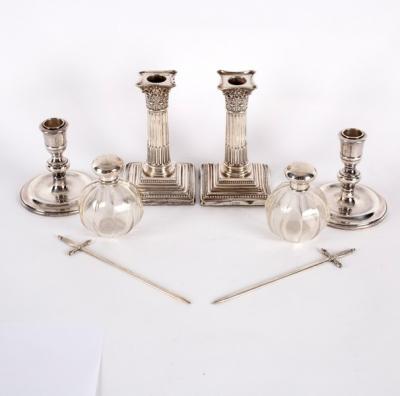 Appraisal: A pair of silver desk candlesticks JD S Sheffield of