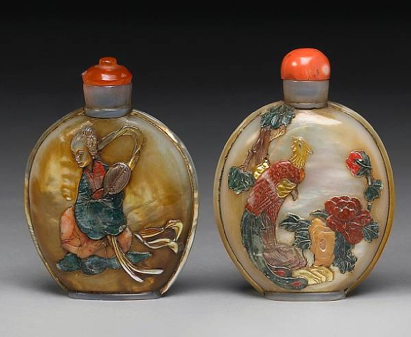 Appraisal: Two overlay decorated mother-of-pearl snuff bottles Late Qing Dynasty Each