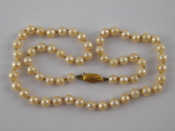 Appraisal: A cultured pearl necklace with carat gold clasp approx cm