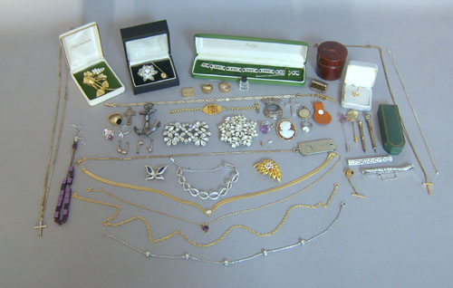 Appraisal: Misc estate jewelry