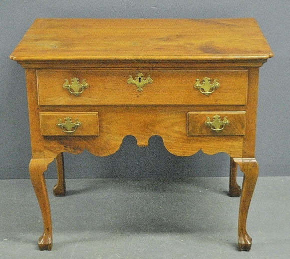 Appraisal: - Delaware Valley Queen Anne walnut lowboy c with a