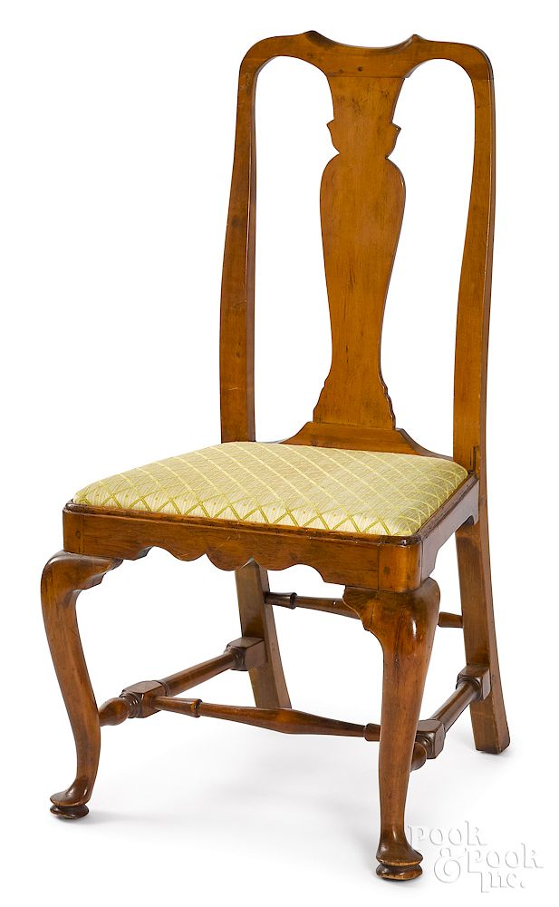 Appraisal: New England Queen Anne maple dining chair New England Queen