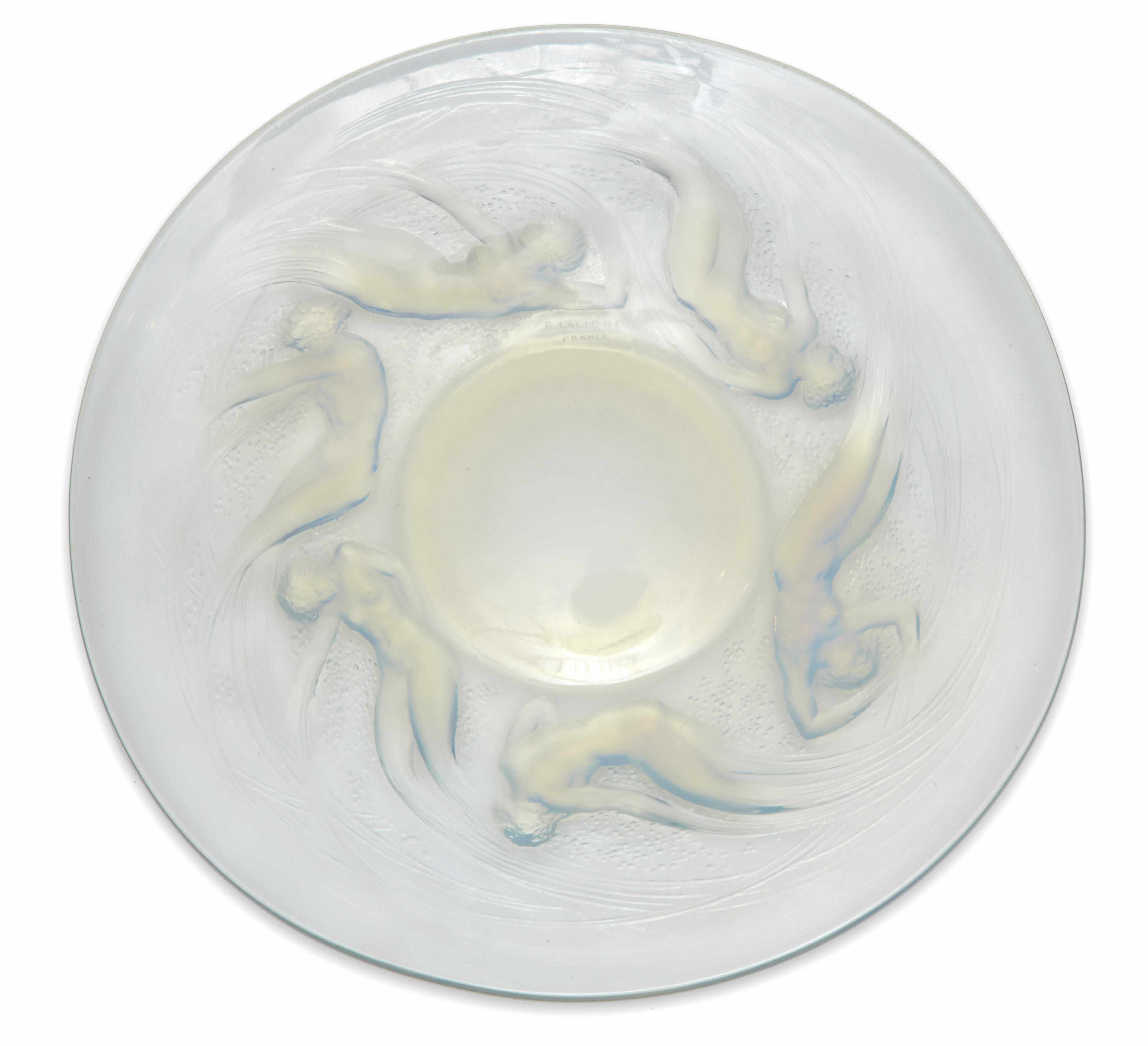 Appraisal: An R Lalique opalescent glass plate Ondines Marcilhac design introduced