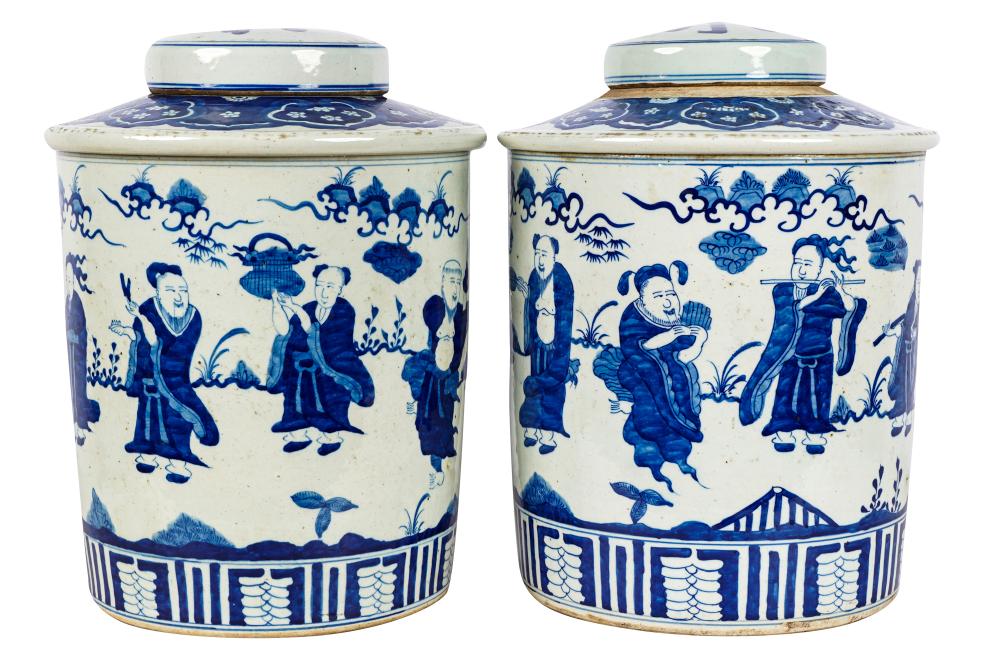 Appraisal: PAIR OF CHINESE BLUE WHITE PORCELAIN COVERED TEA JARSeach depicting