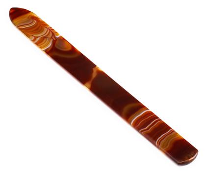 Appraisal: Fine Continental agate page turnerTypical blade form orange with banded