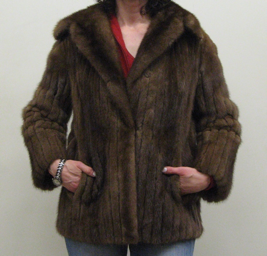 Appraisal: A LADY'S NATURAL LUNERAINE MINK FUR JACKET corduroy cut and