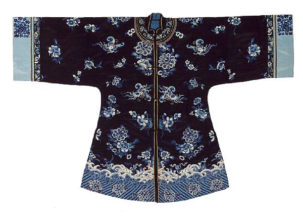 Appraisal: A group of three lady's silk garments Late Qing Republic