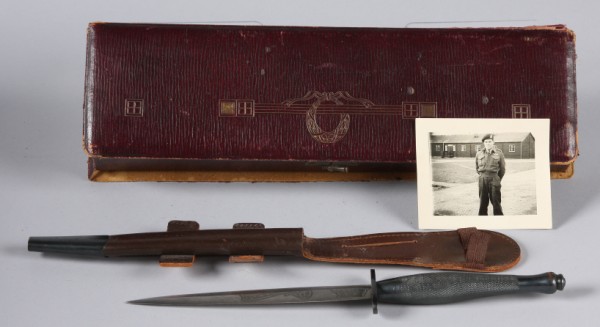 Appraisal: Fairbairn Sykes knife manufactured by Wilkinson Sword Company London identified