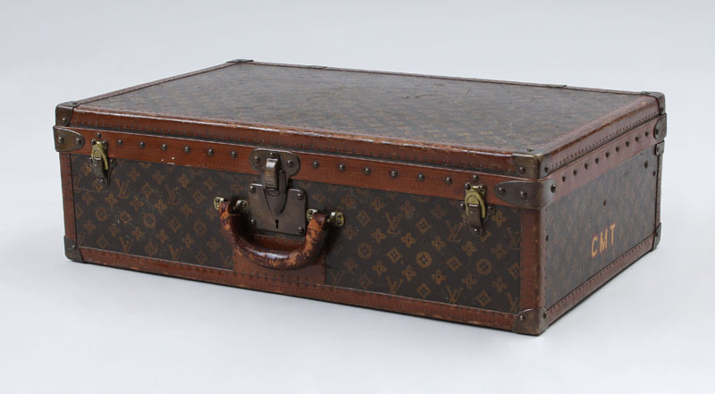 Appraisal: LOUIS VUITTON BRASS AND LEATHER-MOUNTED SUITCASE With C M T