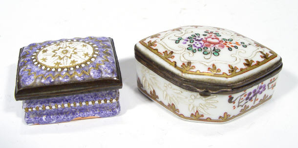 Appraisal: Rectangular Georgian enamelled snuff box with lilac and gilt decoration