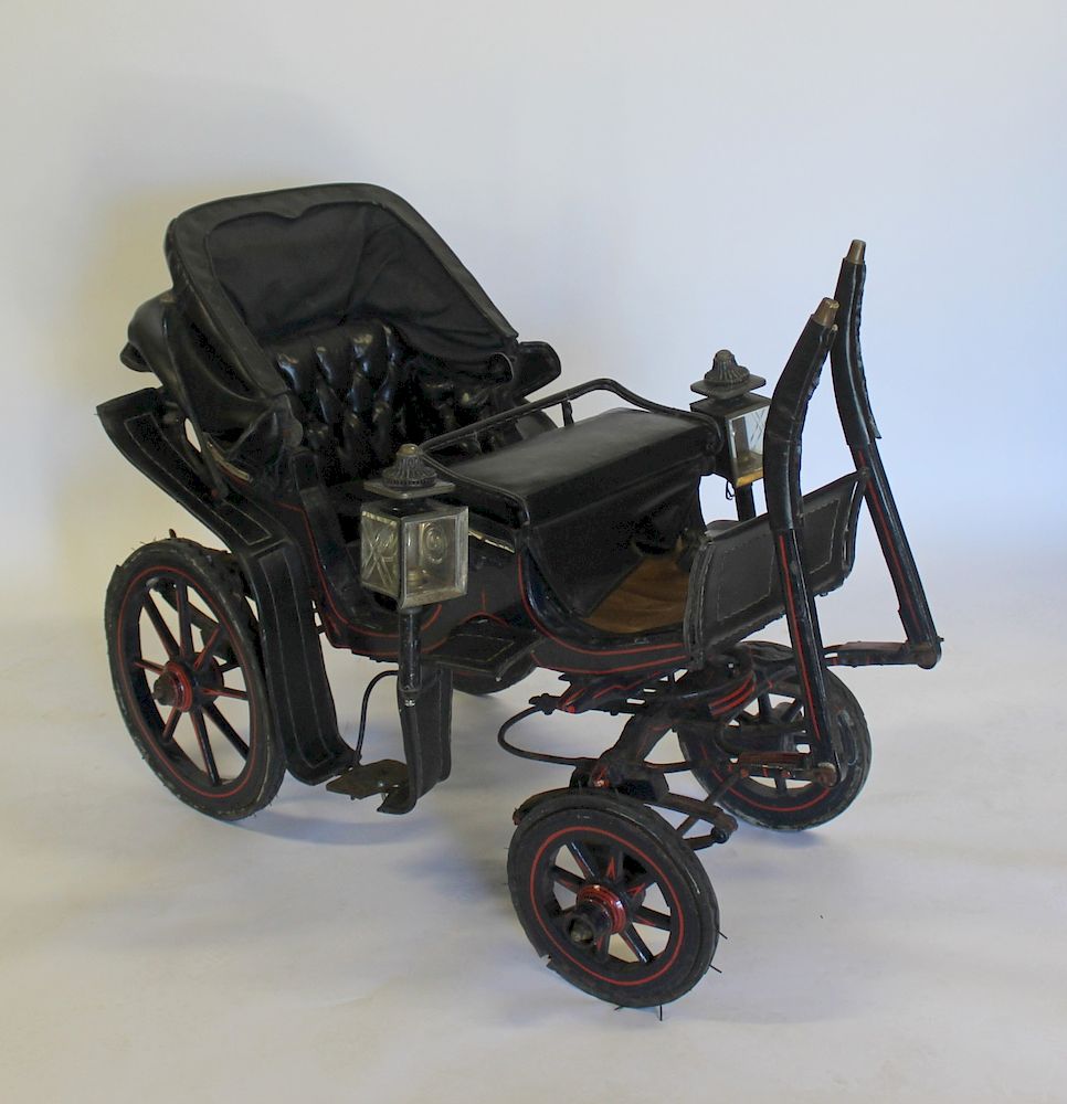 Appraisal: Antique Miniature Carriage From a Long island City estate -