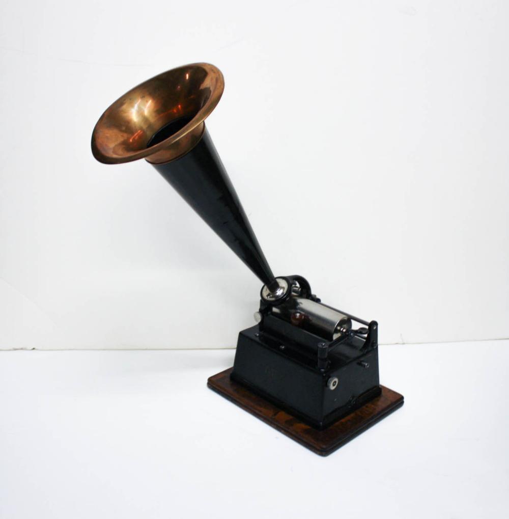 Appraisal: EDISON CYLINDER PHONOGRAPH Gem model B Thomas A Edison Co