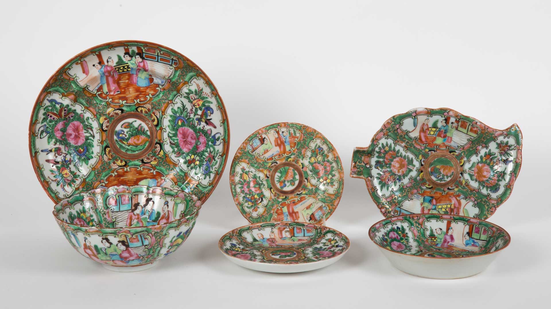 Appraisal: assorted Chinese Rose Medallion articles late th early th century