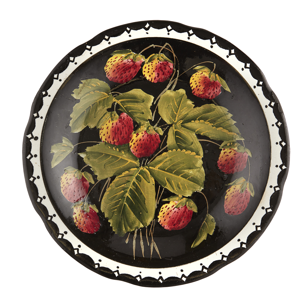 Appraisal: WEMYSS WARE 'STRAWBERRIES' GORDON DESSERT PLATE CIRCA decorated by Edwin