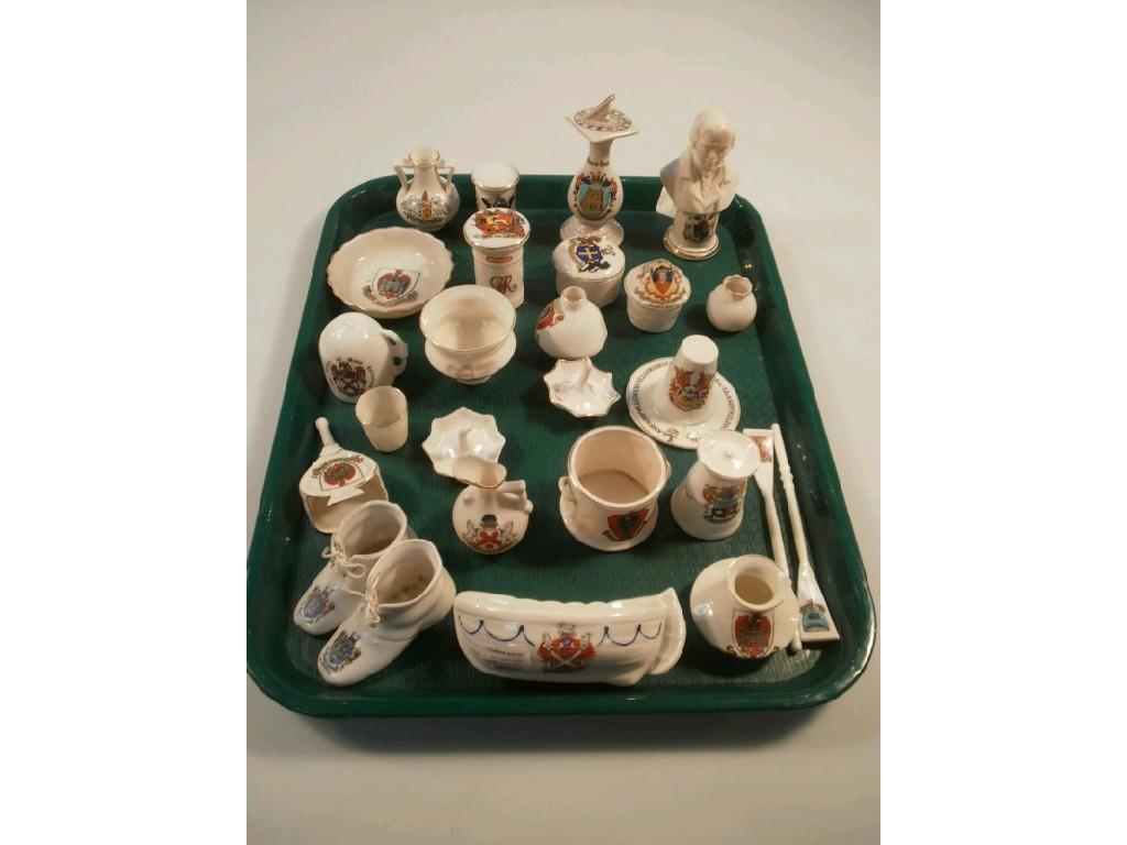 Appraisal: Selection of crested ware of various locations includes a Williams