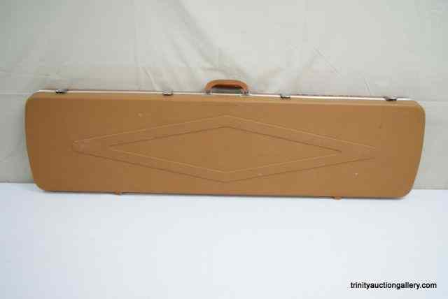 Appraisal: Gun Guard Hard Plastic Padded Rifle Case w KeyFrom an