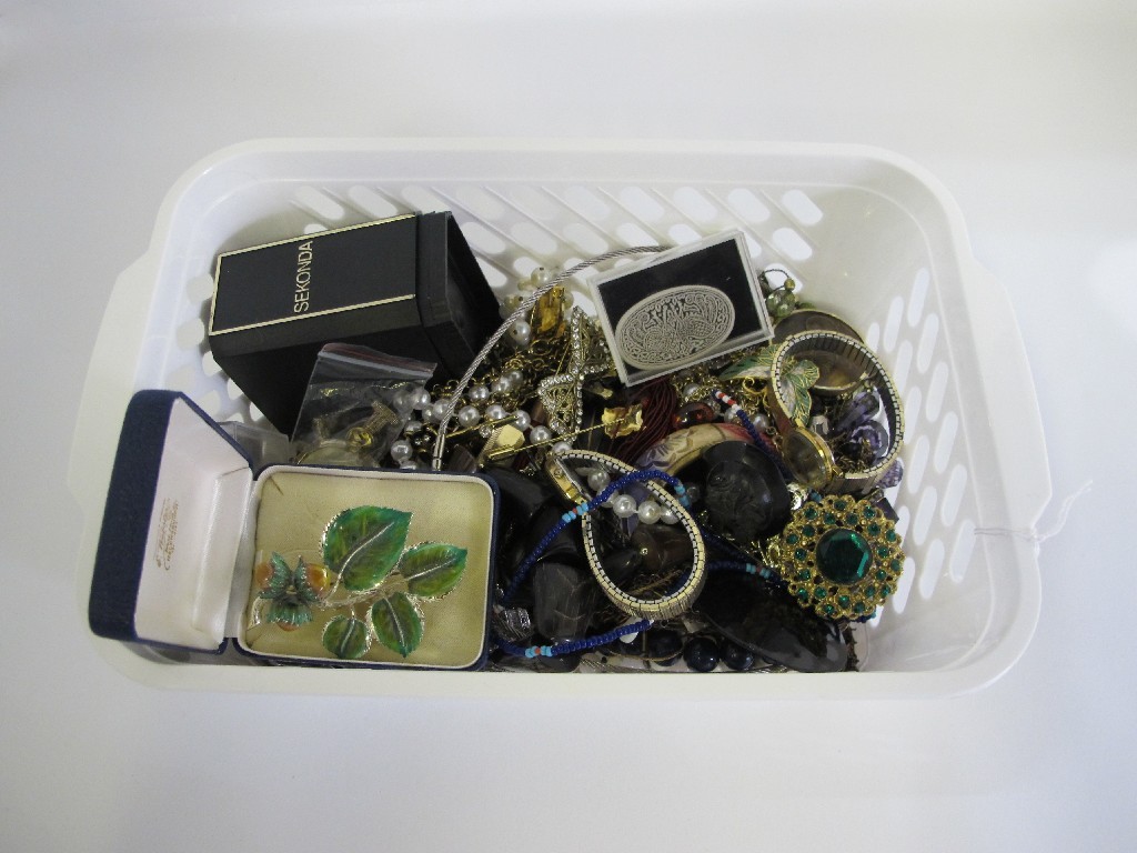 Appraisal: A box of costume jewellery and watches