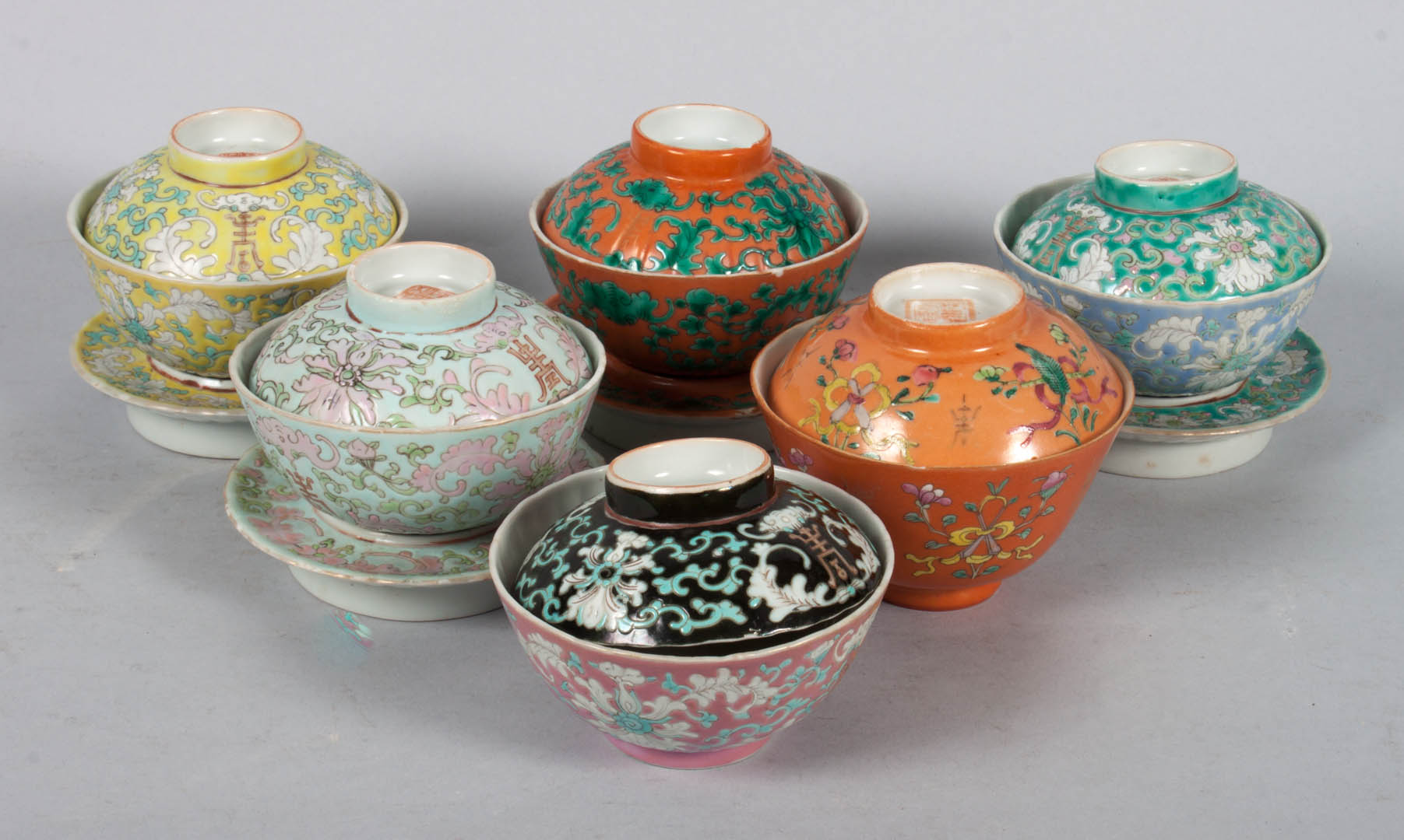 Appraisal: Chinese porcelain rice bowls and parts late th century with