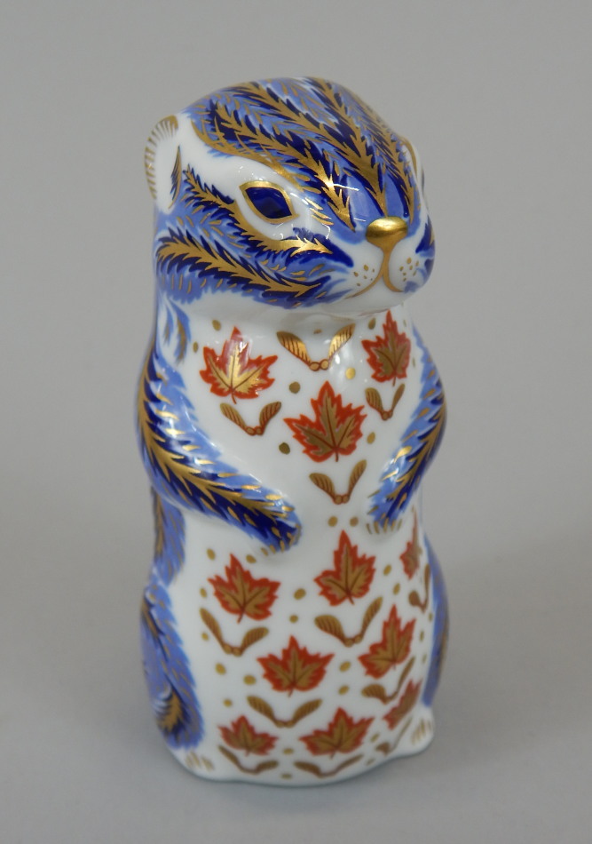 Appraisal: A Royal Crown Derby otter paperweight