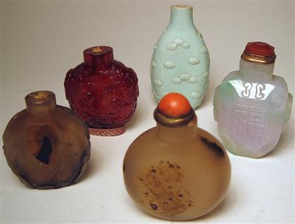 Appraisal: Five Chinese snuff bottles th th century