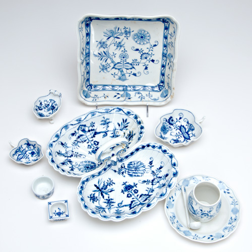 Appraisal: MEISSEN PORCELAIN BLUE ONION Serving pieces th C square serving