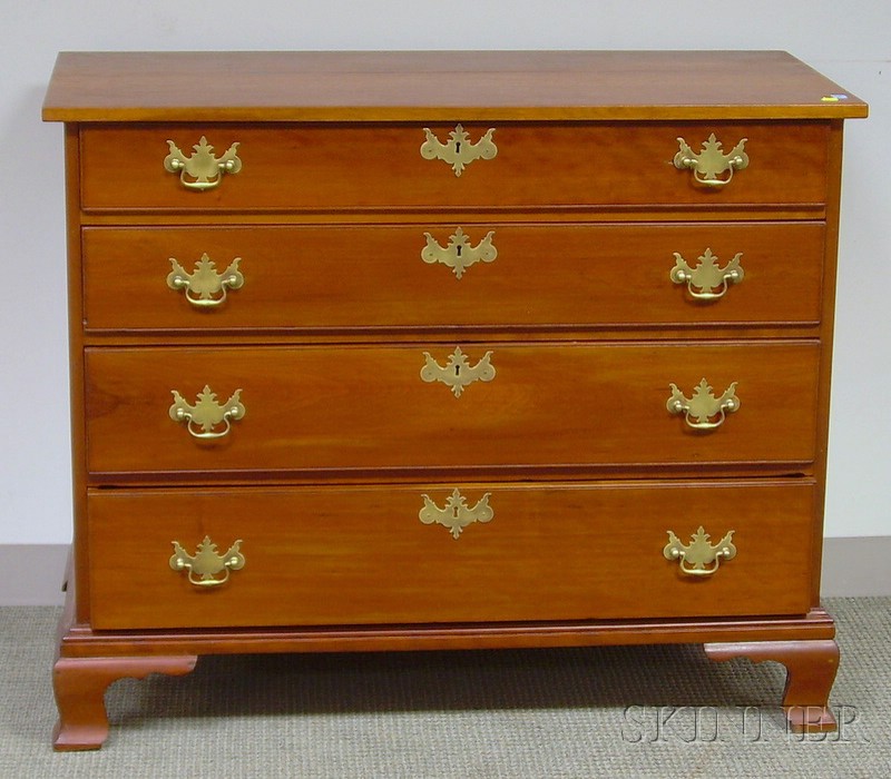 Appraisal: Chippendale Cherry Graduated Four-Drawer Chest ht wd in