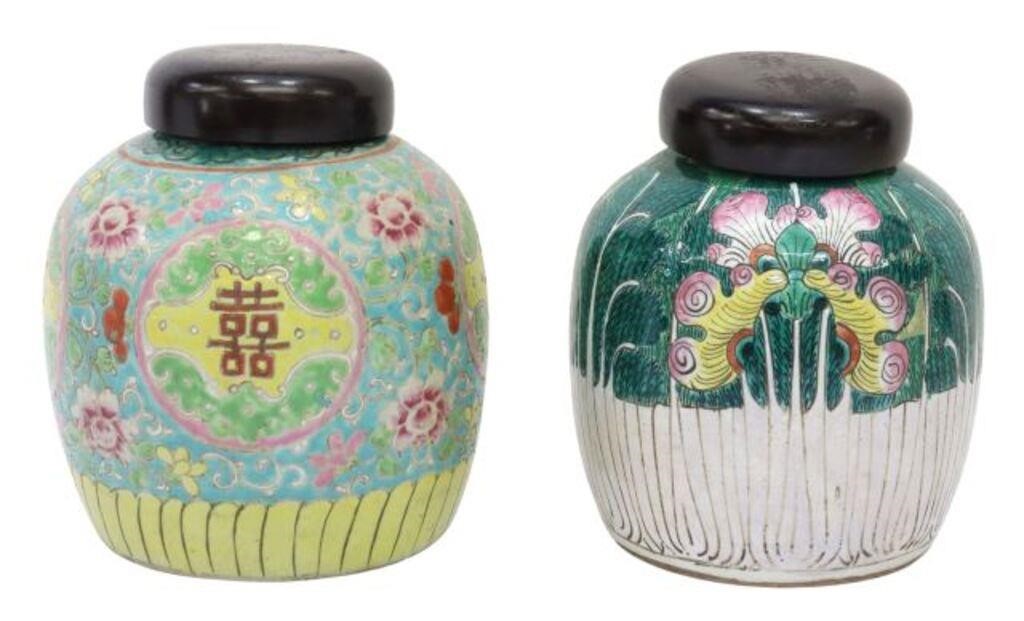 Appraisal: lot of Chinese porcelain lidded melon jars with wood lids