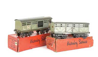 Appraisal: Hornby O Gauge early No Cattle Trucks consisting of LMS