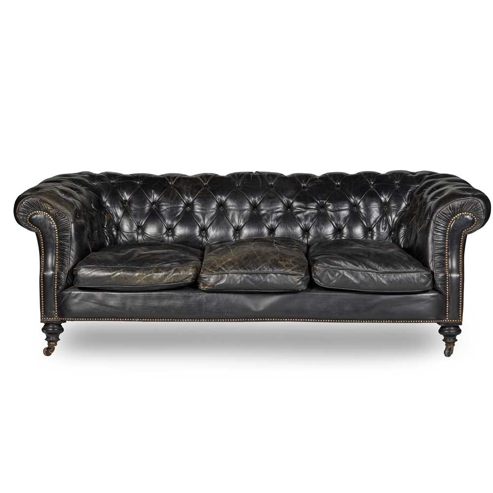 Appraisal: VICTORIAN LEATHER UPHOLSTERED CHESTERFIELD SOFA TH CENTURY traditional form in