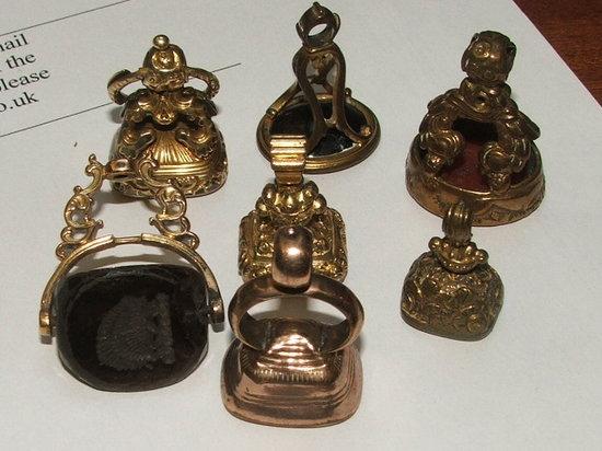 Appraisal: A COLLECTIN OF SEVEN VARYING FOB SEALS five engraved