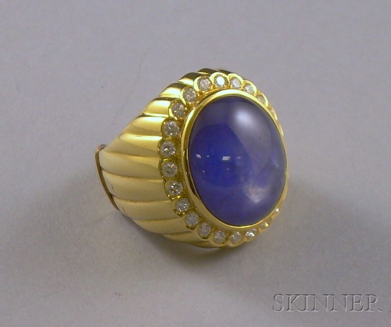 Appraisal: kt Gold Star Sapphire and Diamond Ring the sapphire weighing