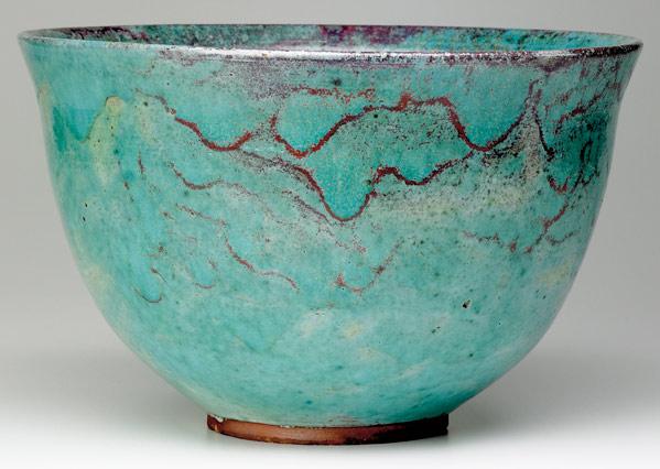 Appraisal: JUGTOWN Large bowl covered in Chinese blue glaze tight line