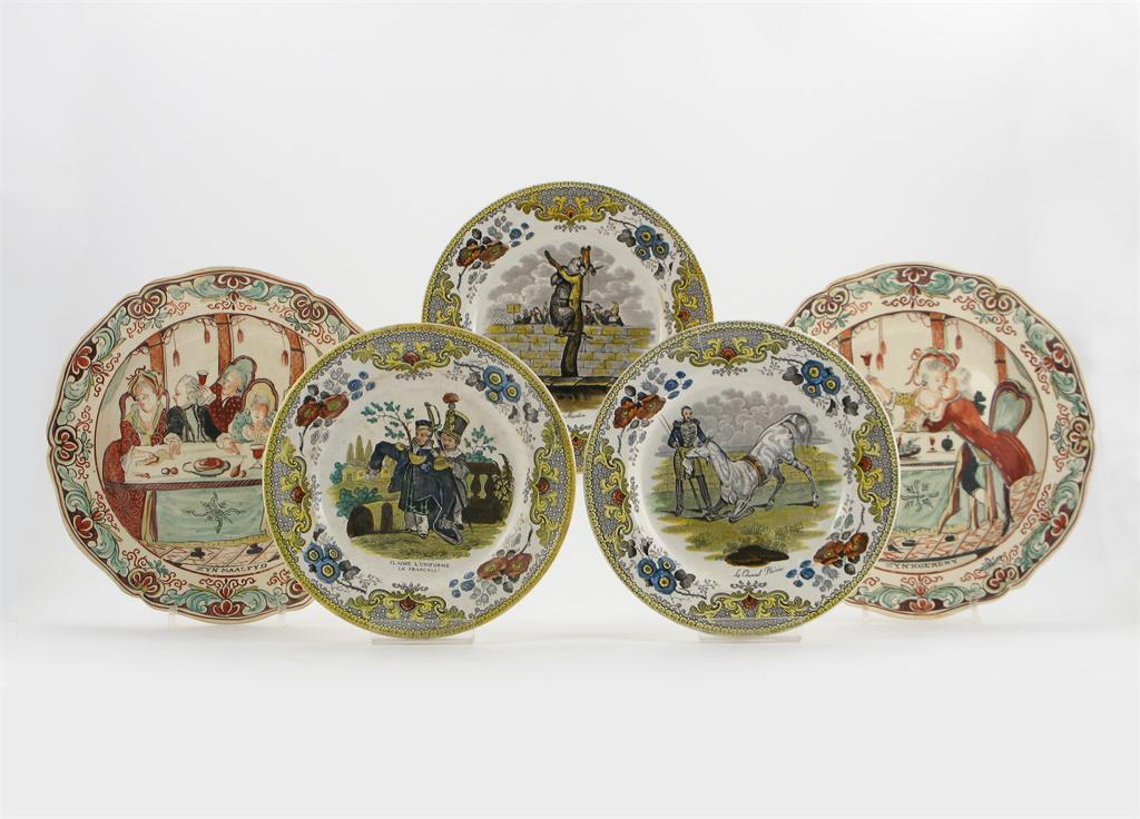 Appraisal: A pair of Dutch-decorated creamware plates