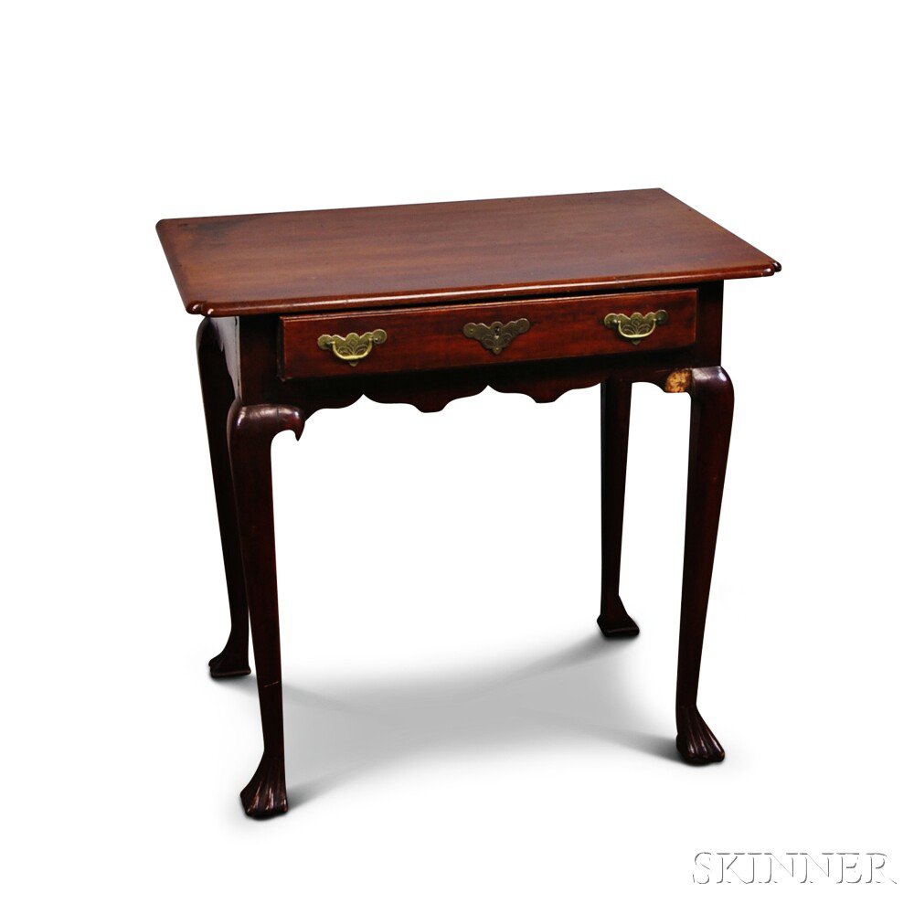 Appraisal: Queen Anne Mahogany and Pine Dressing Table possibly Connecticut the