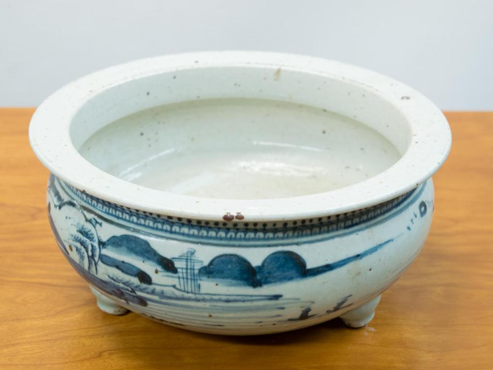 Appraisal: CHINESE BLUE AND WHITE PORCELAIN CENSER of low profile with