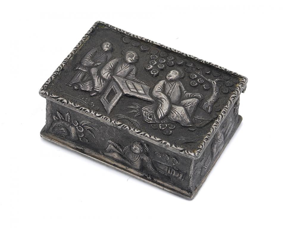 Appraisal: A CHINESE EXPORT SILVER VINAIGRETTE of rectangular shape with foliate