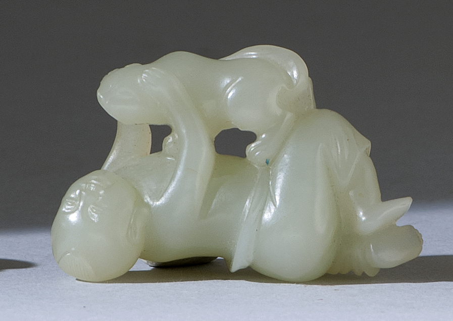 Appraisal: WHITE JADE CARVING th th CenturyIn the form of a