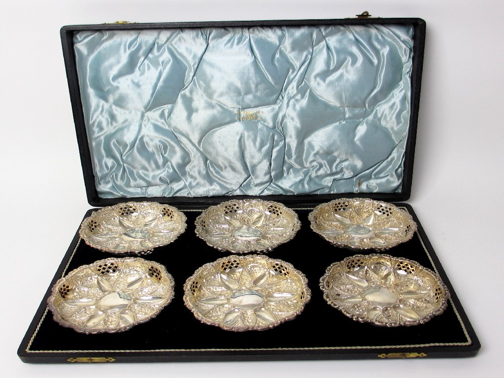 Appraisal: A cased set of six silver sweetmeat dishes maker's mark