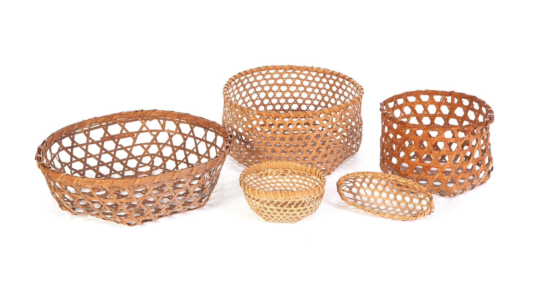 Appraisal: FIVE CHEESE BASKETS American th and th century Nicely woven