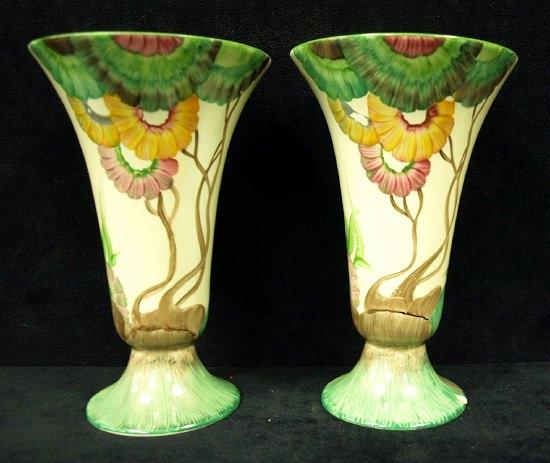 Appraisal: A pair of Clarice Cliff vases each with trumpet shaped