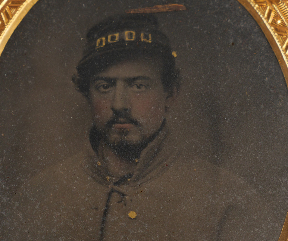 Appraisal: SIXTH PLATE DAGUERREOTYPE OF CIVIL WAR SOLDIER Bust of civil