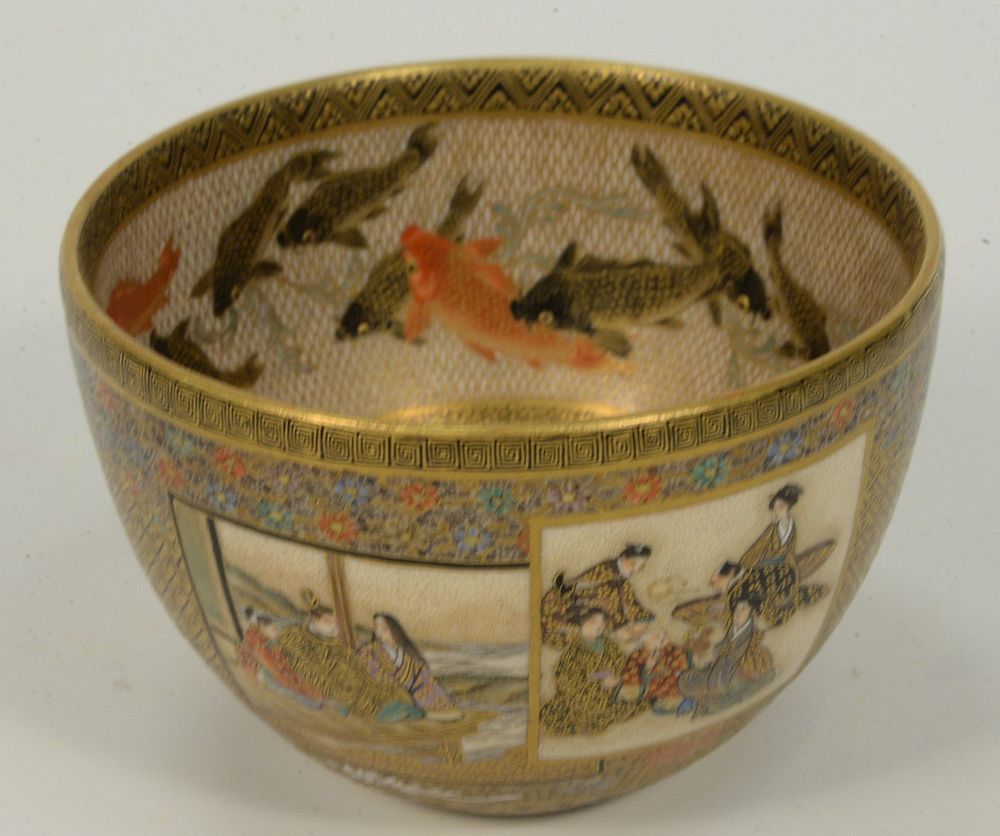 Appraisal: Satsuma Bowl Kinkozan with scenes of dignitaries and court ladies