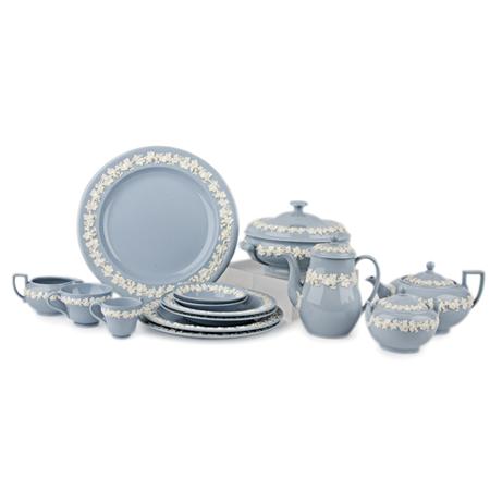 Appraisal: Wedgwood Queensware Dinner Service Estimate -